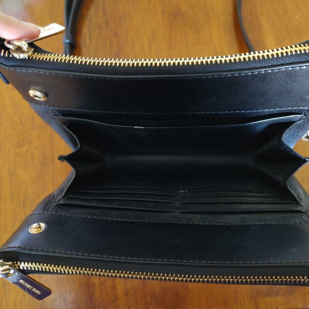 Michael Kors Black Pebble Leather Purse with Gold Hardware - Picture 3 of 6